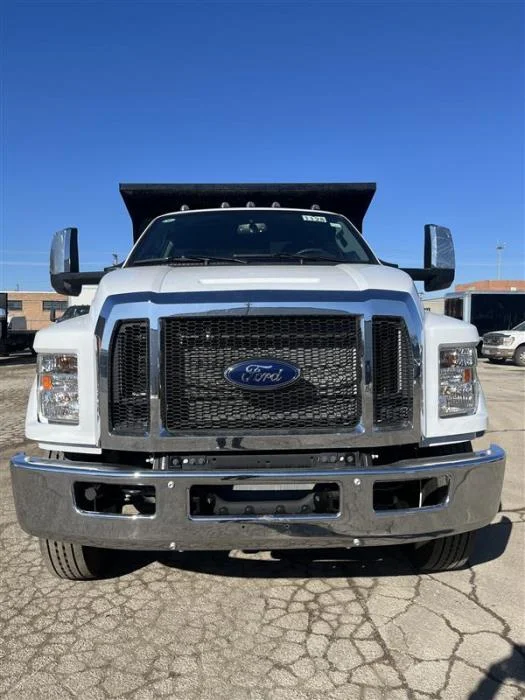 2026 Ford F-750 in Chicago, IL — photo 3