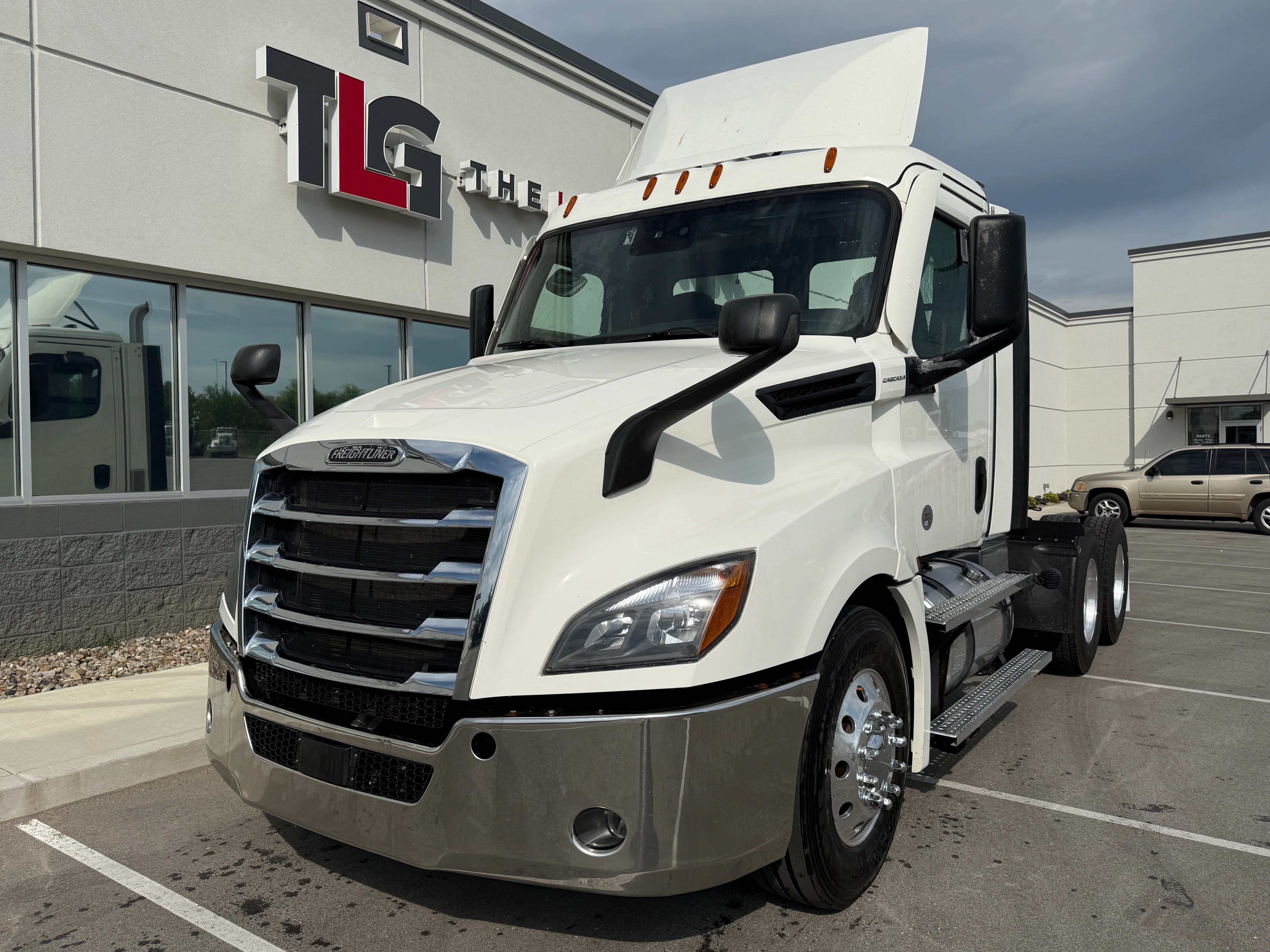 2021 Freightliner Cascadia in Evansville, IN