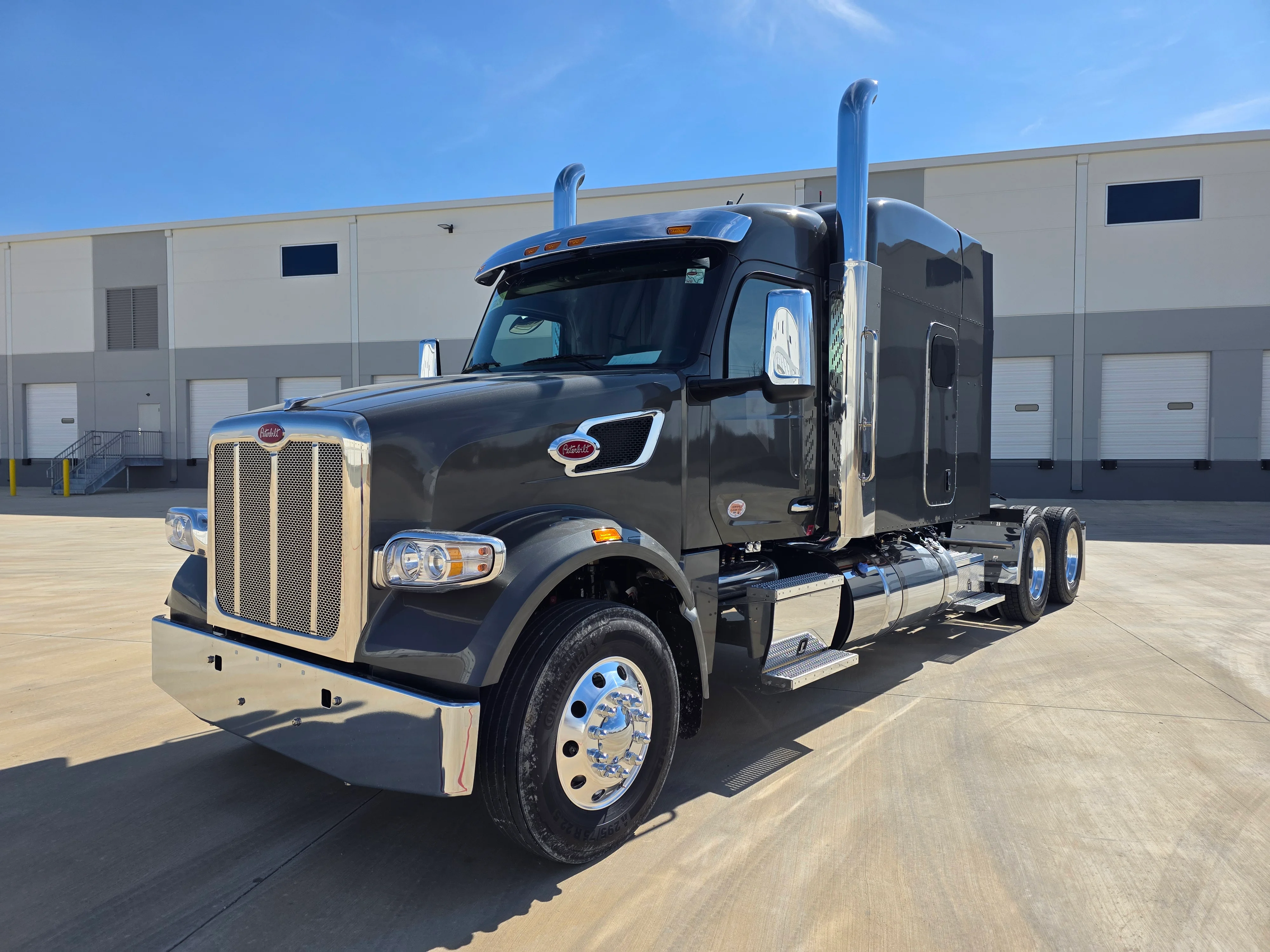 2027 Peterbilt 567 in O'fallon, MO