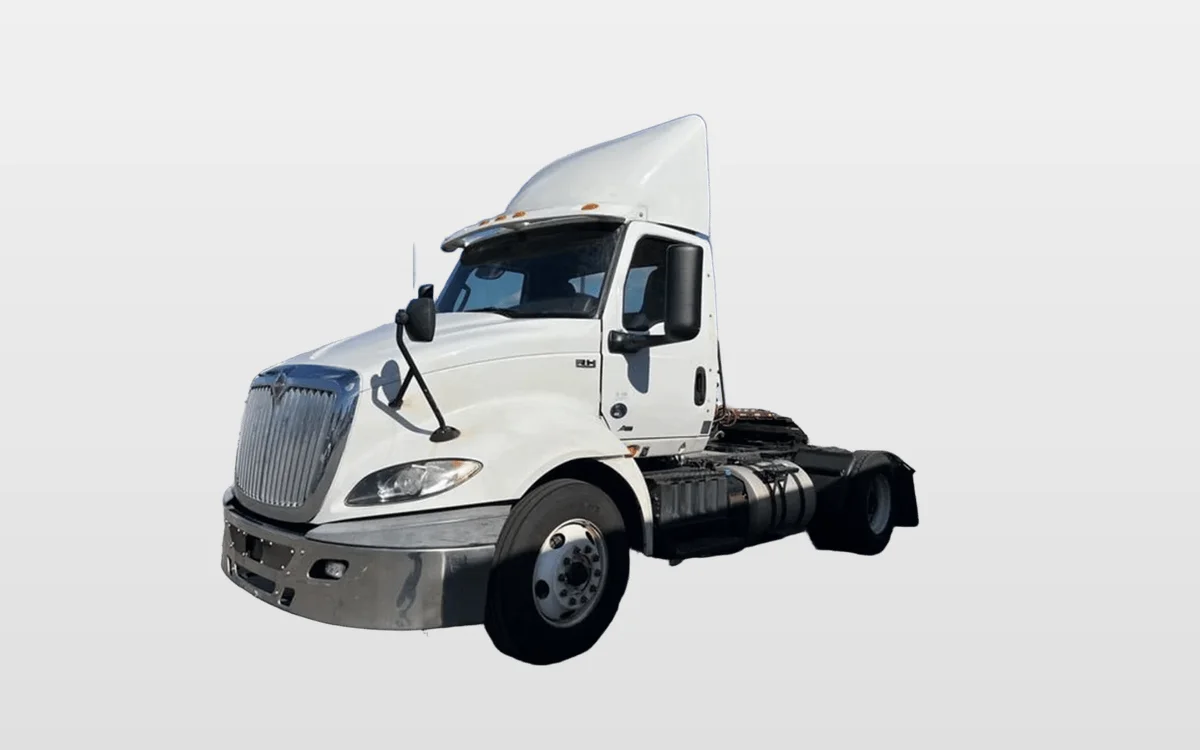 2019 International - image 1