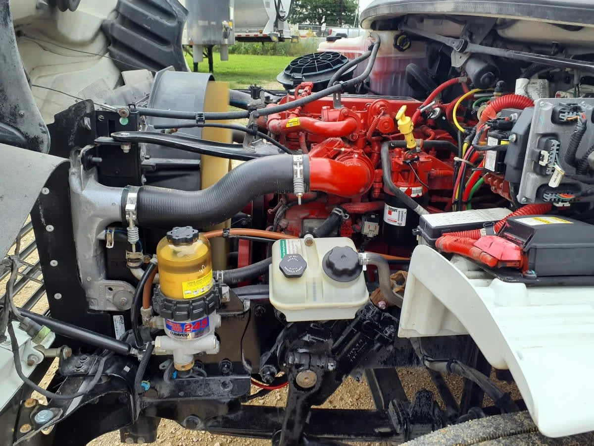 2019 Freightliner M2 106 in Converse, TX — photo 9