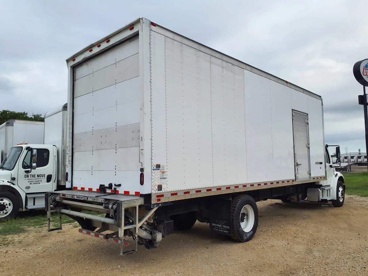 2019 Freightliner M2 106 in Converse, TX — photo 4