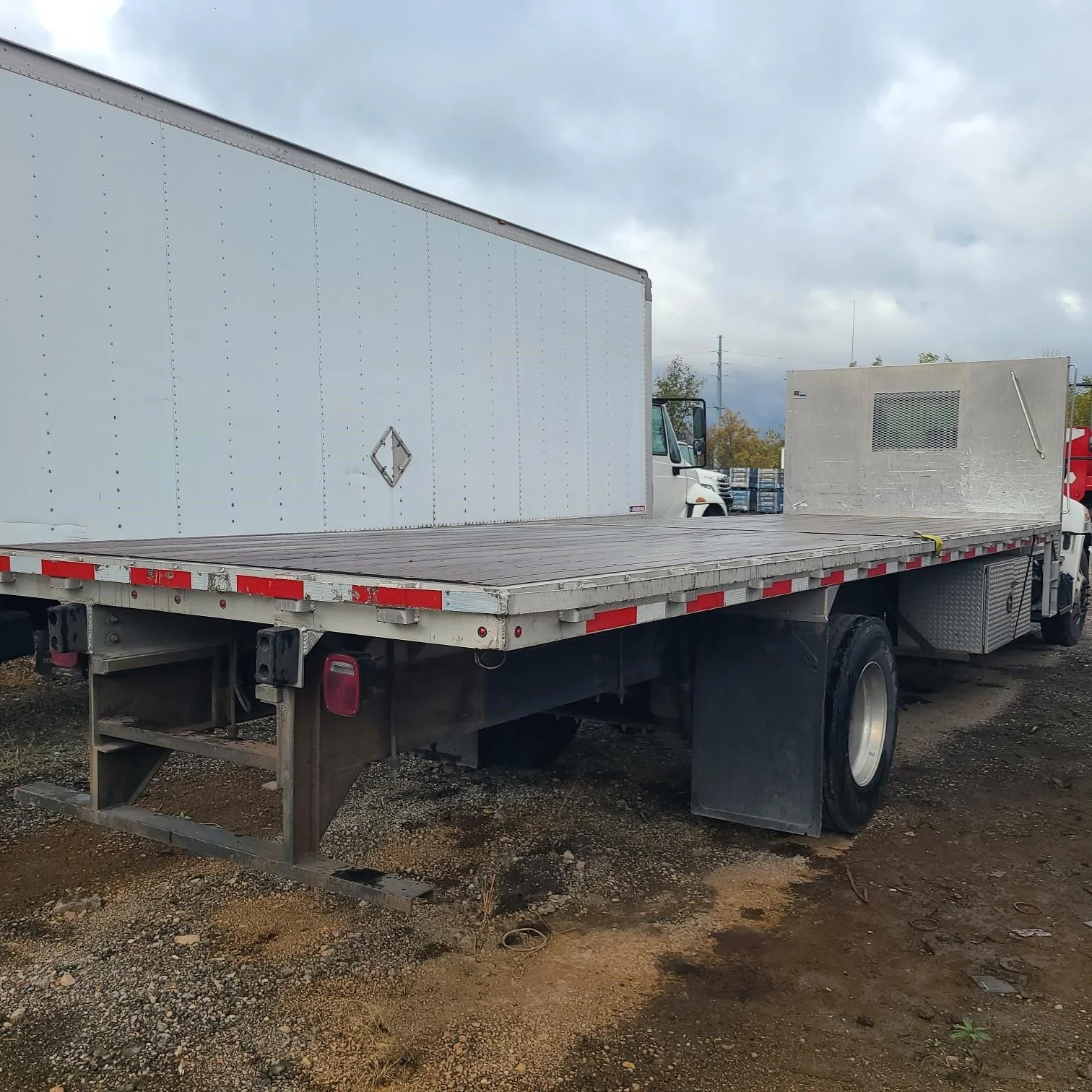 2020 Hino 338 in Canton, OH — photo 6