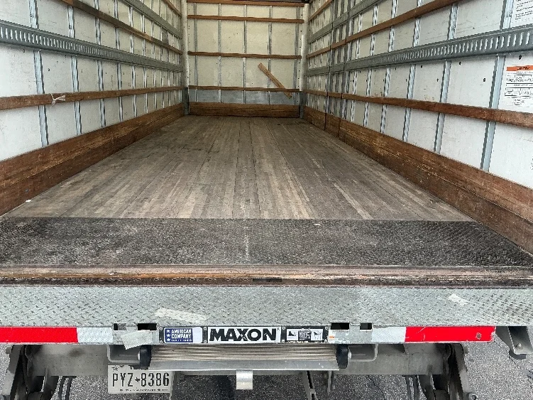 2022 International MV - image 10