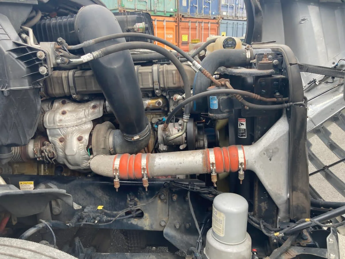 2021 Freightliner Cascadia in Springfield, MA — photo 9