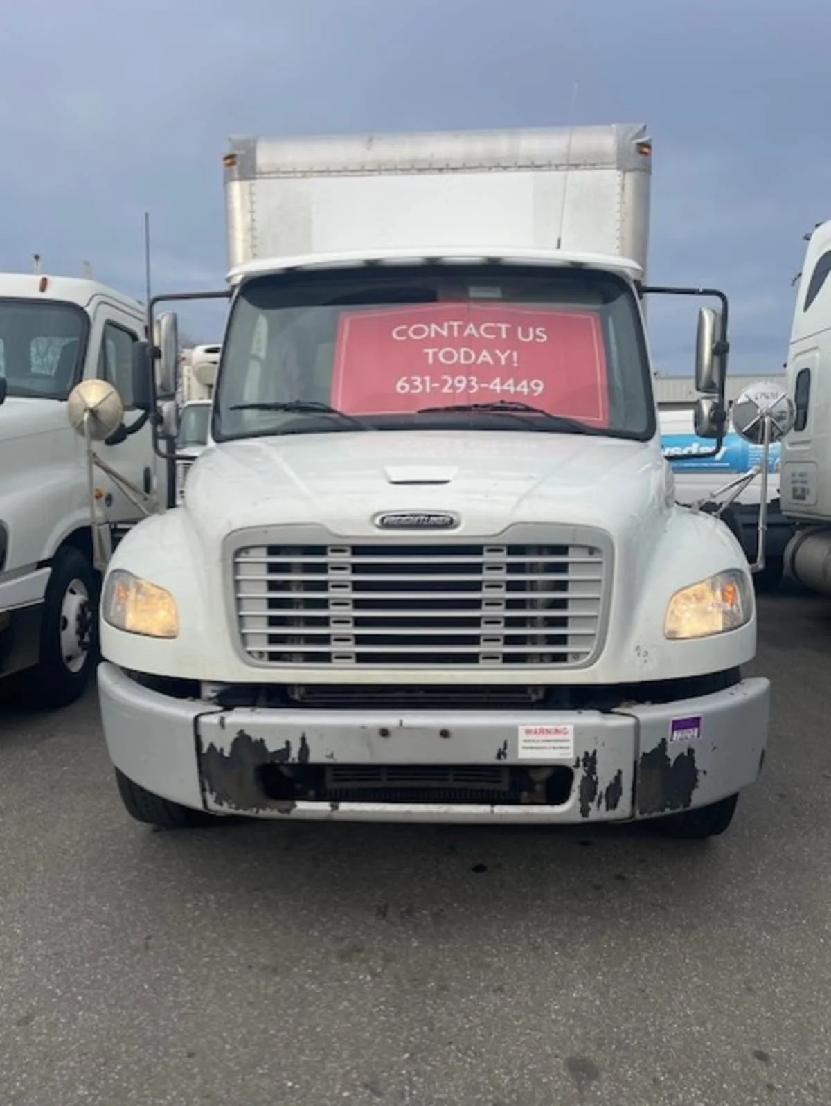 2017 Freightliner M2 106 - image 2
