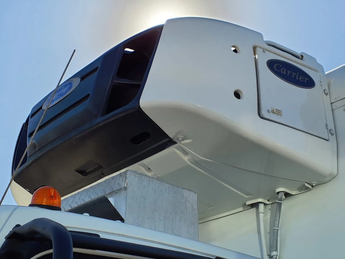 2017 Isuzu NPR - image 7