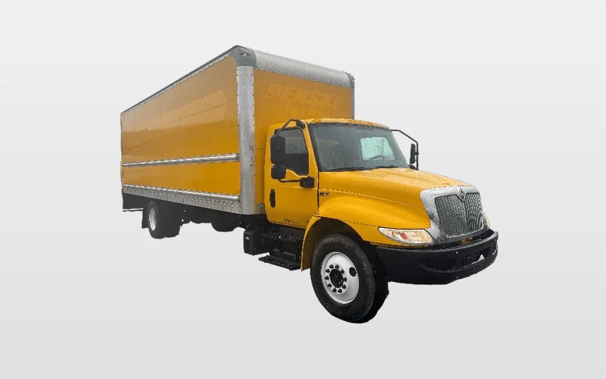 2021 International MV - image 1