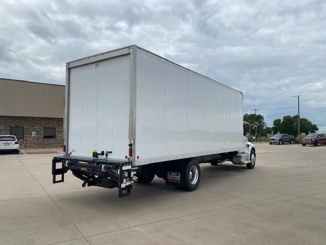 2025 Peterbilt 536 - image 7