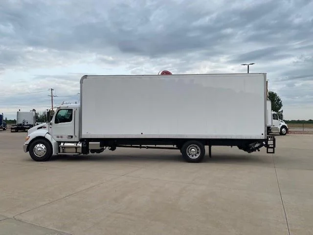 2025 Peterbilt 536 in Greeley, CO — photo 13