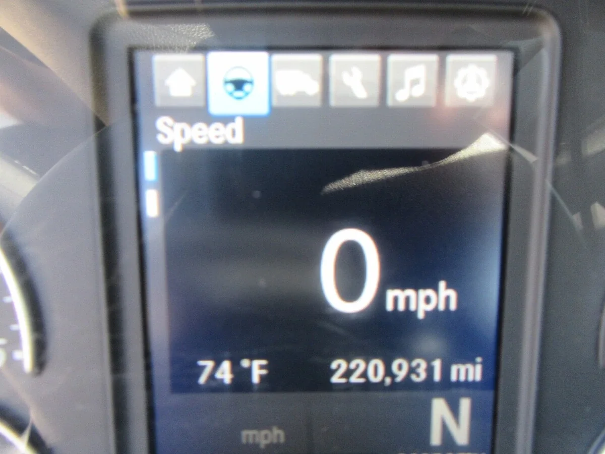 2023 Freightliner Cascadia - image 19