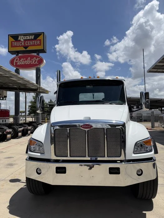 2027 Peterbilt 548 — photo 2