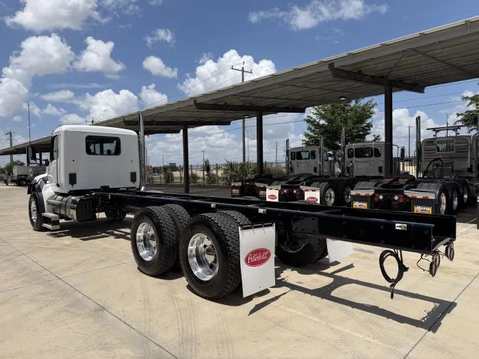 2027 Peterbilt 548 — photo 5