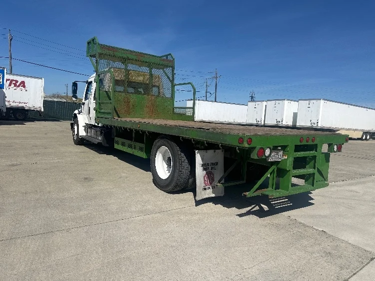 2016 Freightliner M2 106 in West Sacramento, CA — photo 6