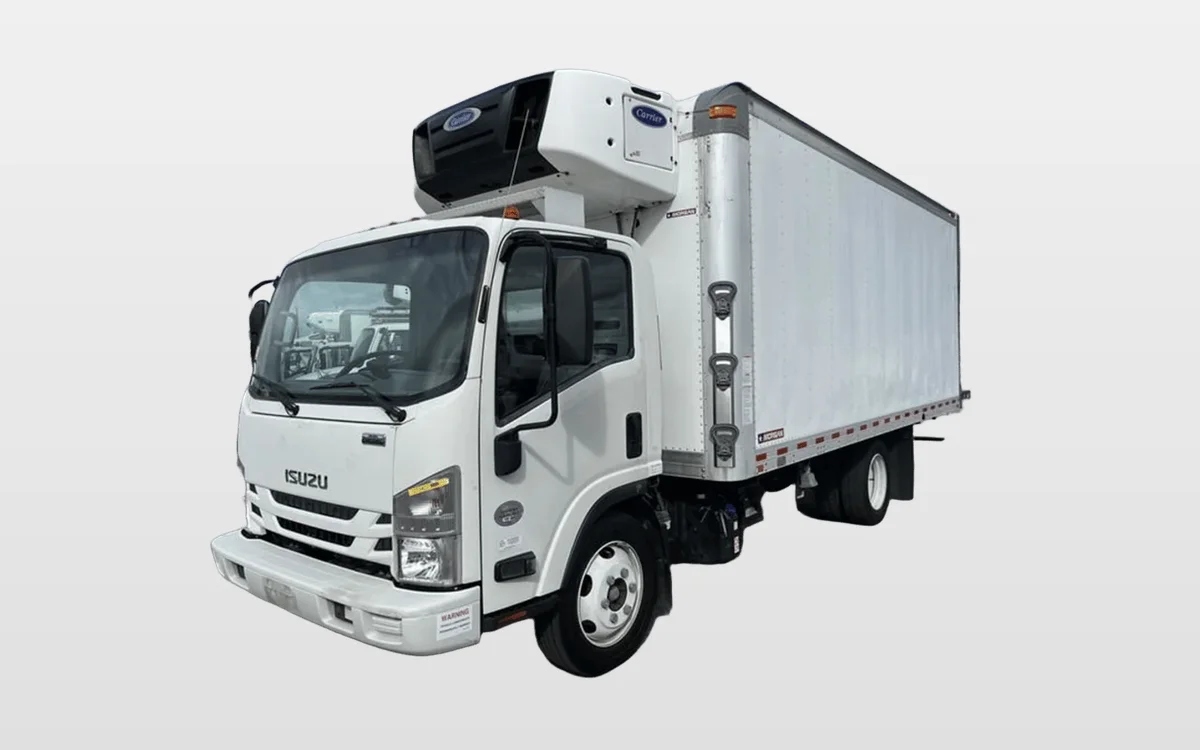 2020 Isuzu NQR - image 1