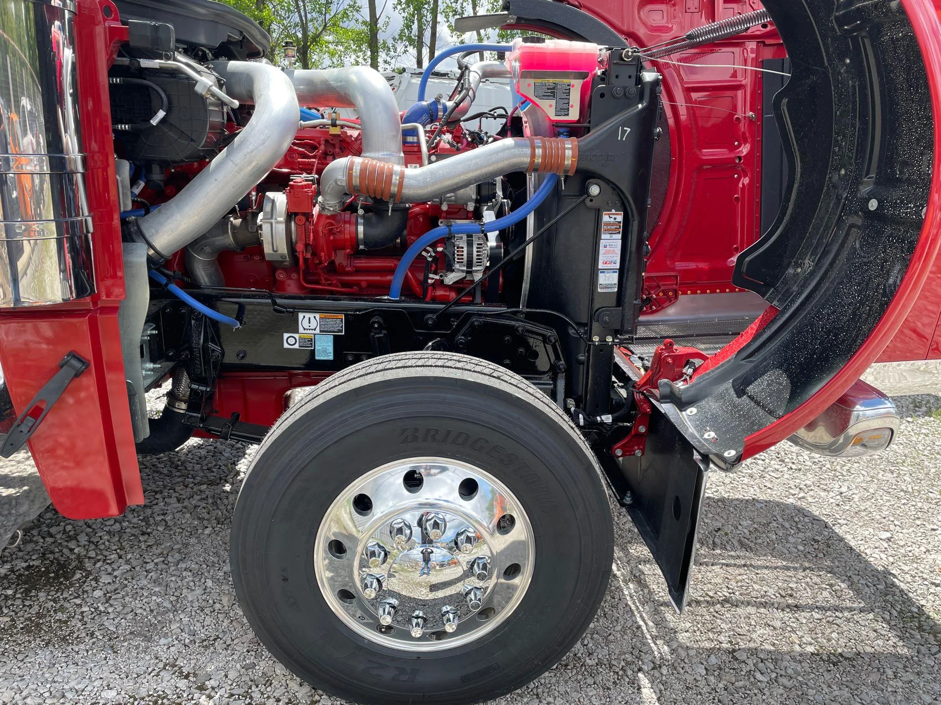 2027 Peterbilt 589 in Youngstown, OH — photo 12