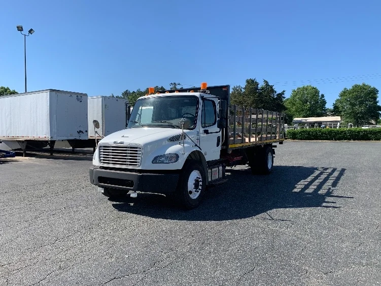 2018 Freightliner eM2 in Concord, NC — photo 3