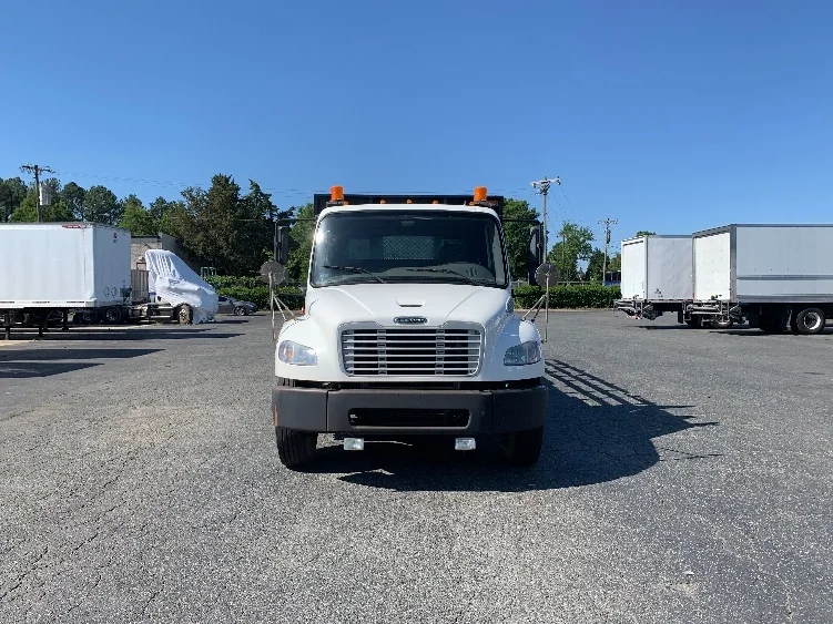 2018 Freightliner eM2 in Concord, NC — photo 2