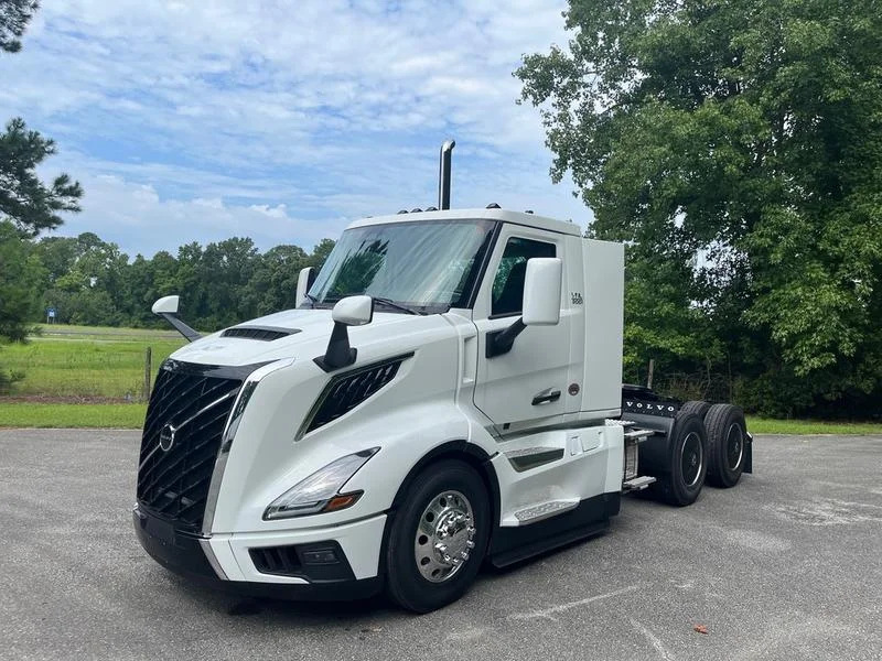 2025 Volvo in Wilmington, NC — photo 6