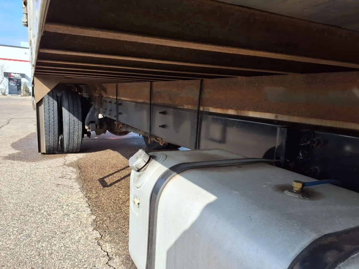 2019 Freightliner M2 106 in Minneapolis, MN — photo 11