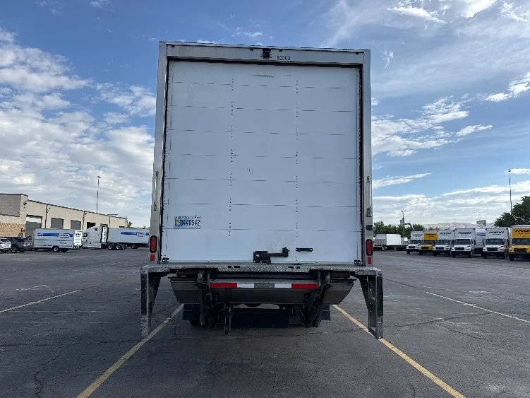 2023 Freightliner M2 106 - image 7