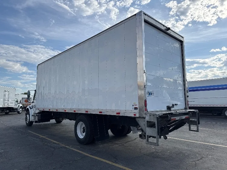 2023 Freightliner M2 106 - image 6