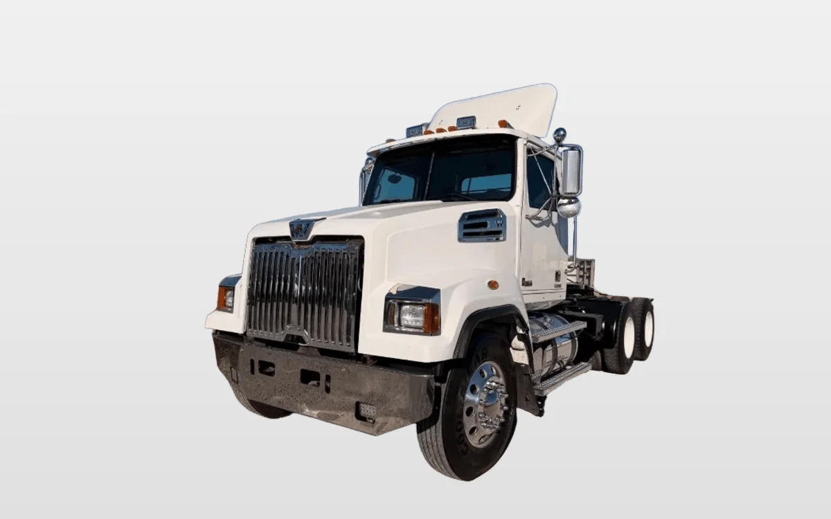2021 Western Star 4700 - image 1