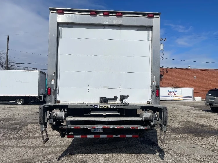 2019 International MV - image 7