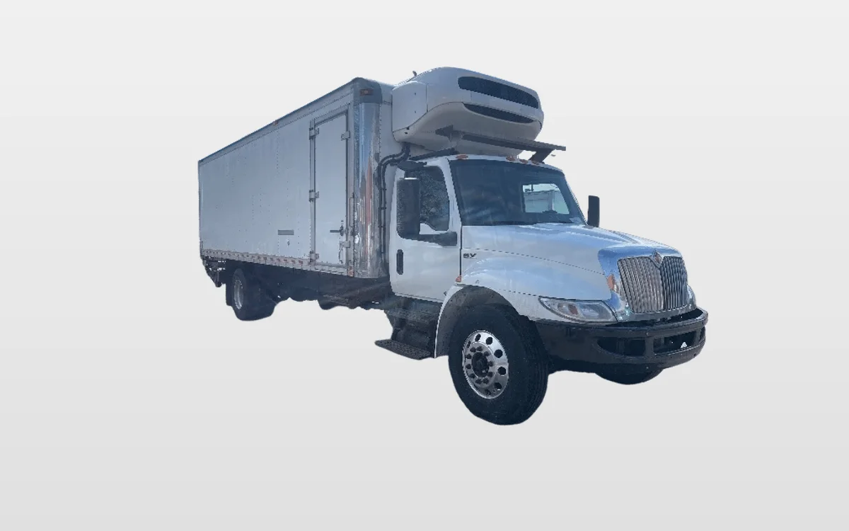 2019 International MV - image 1