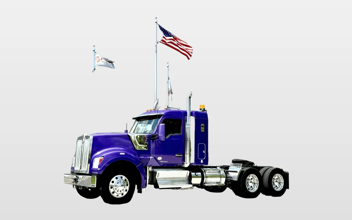 2020 Kenworth W990 - image 1