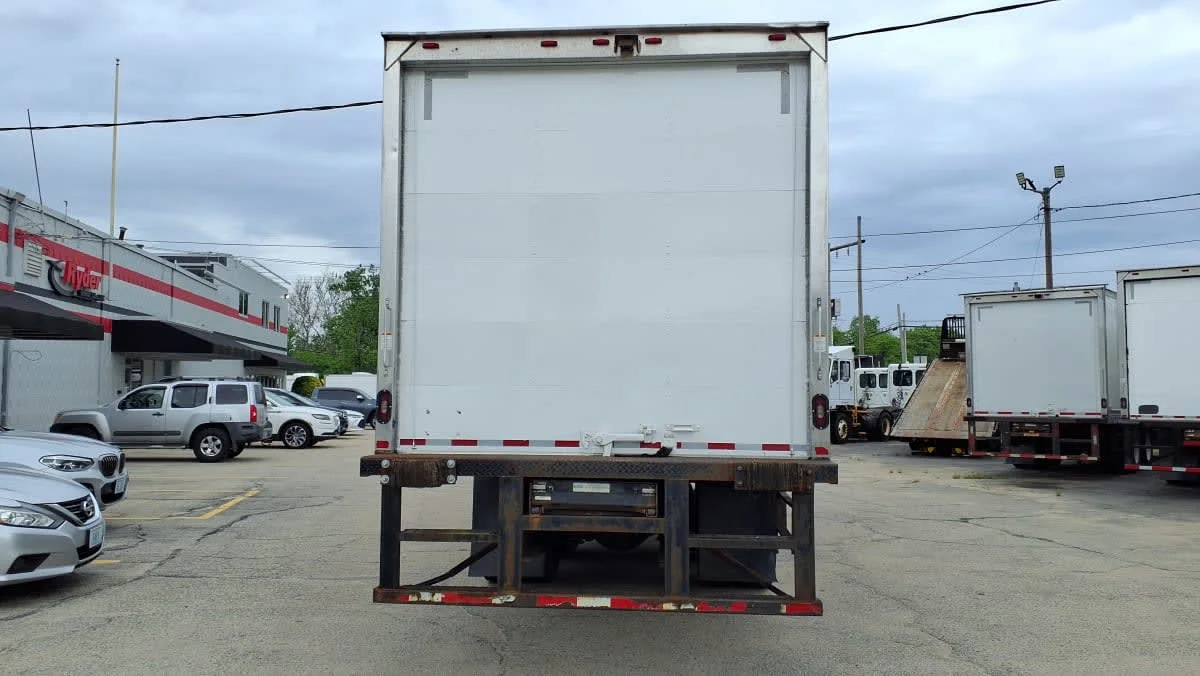 2018 Freightliner M2 106 in Warwick, RI — photo 5