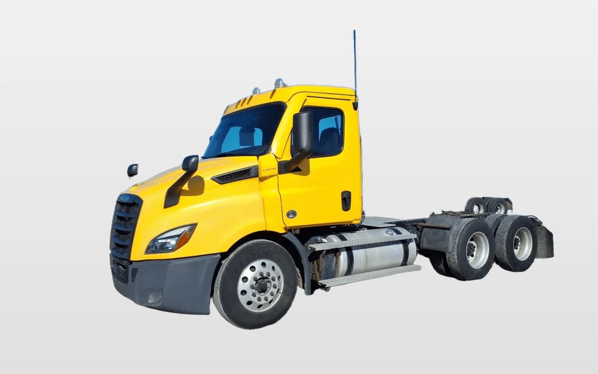 2020 Freightliner Cascadia - image 1