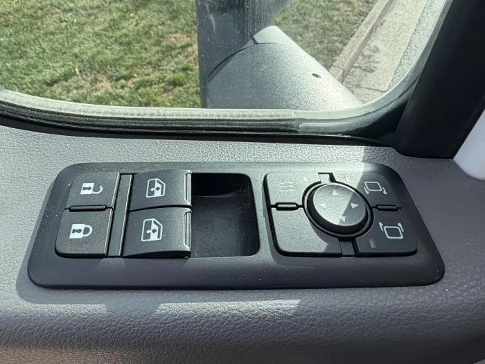 2026 International LT in Richmond, VA — photo 12