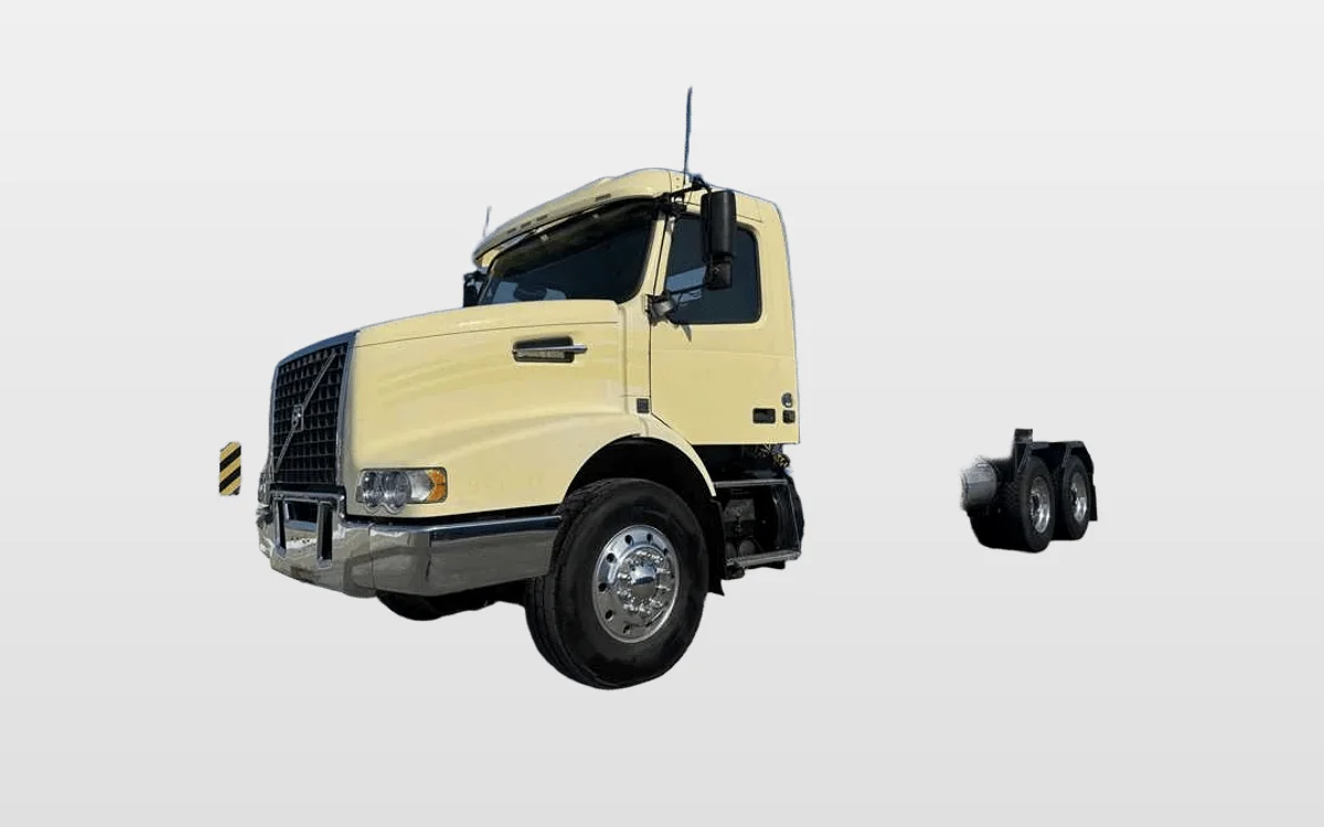 2017 Volvo - image 1