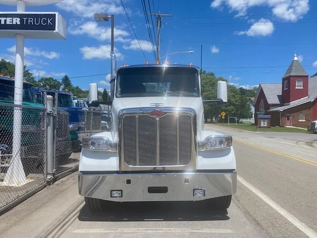 2027 Peterbilt 567 in Eau Claire, PA — photo 3