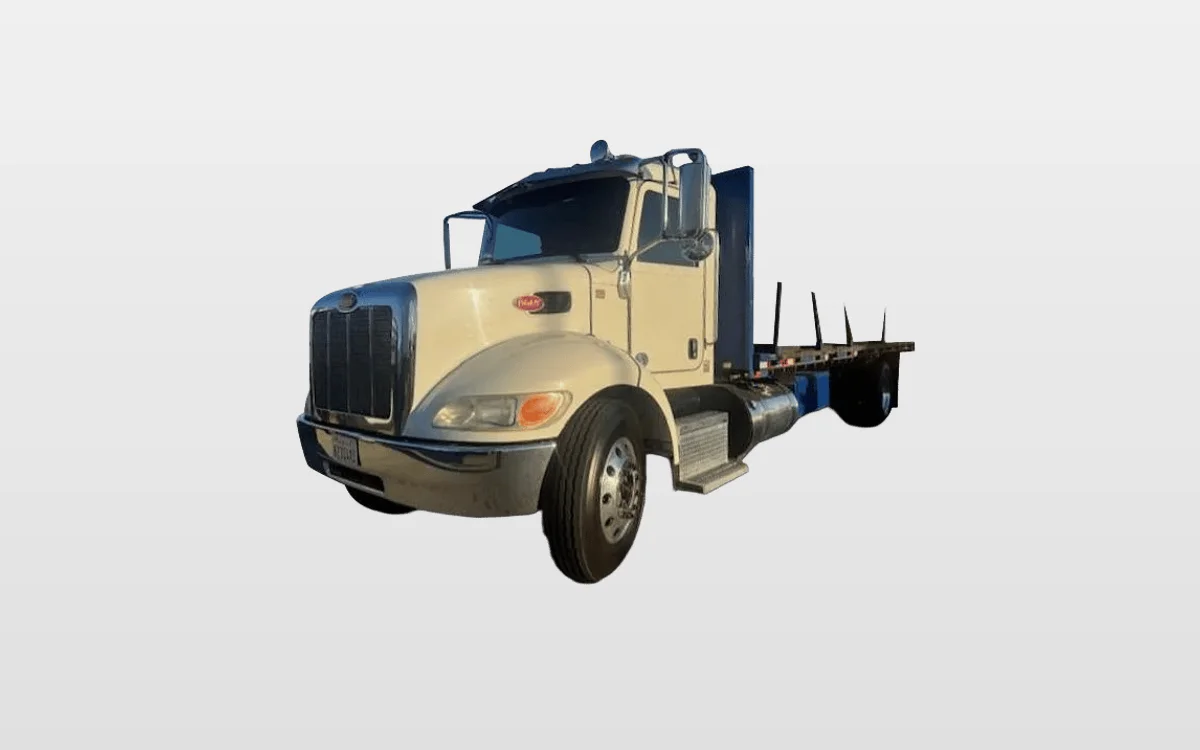 2017 Peterbilt 337 - image 1
