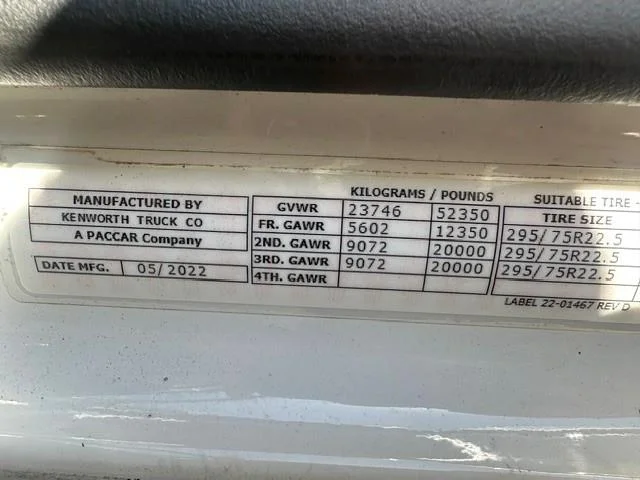 2023 Kenworth T680 — photo 2