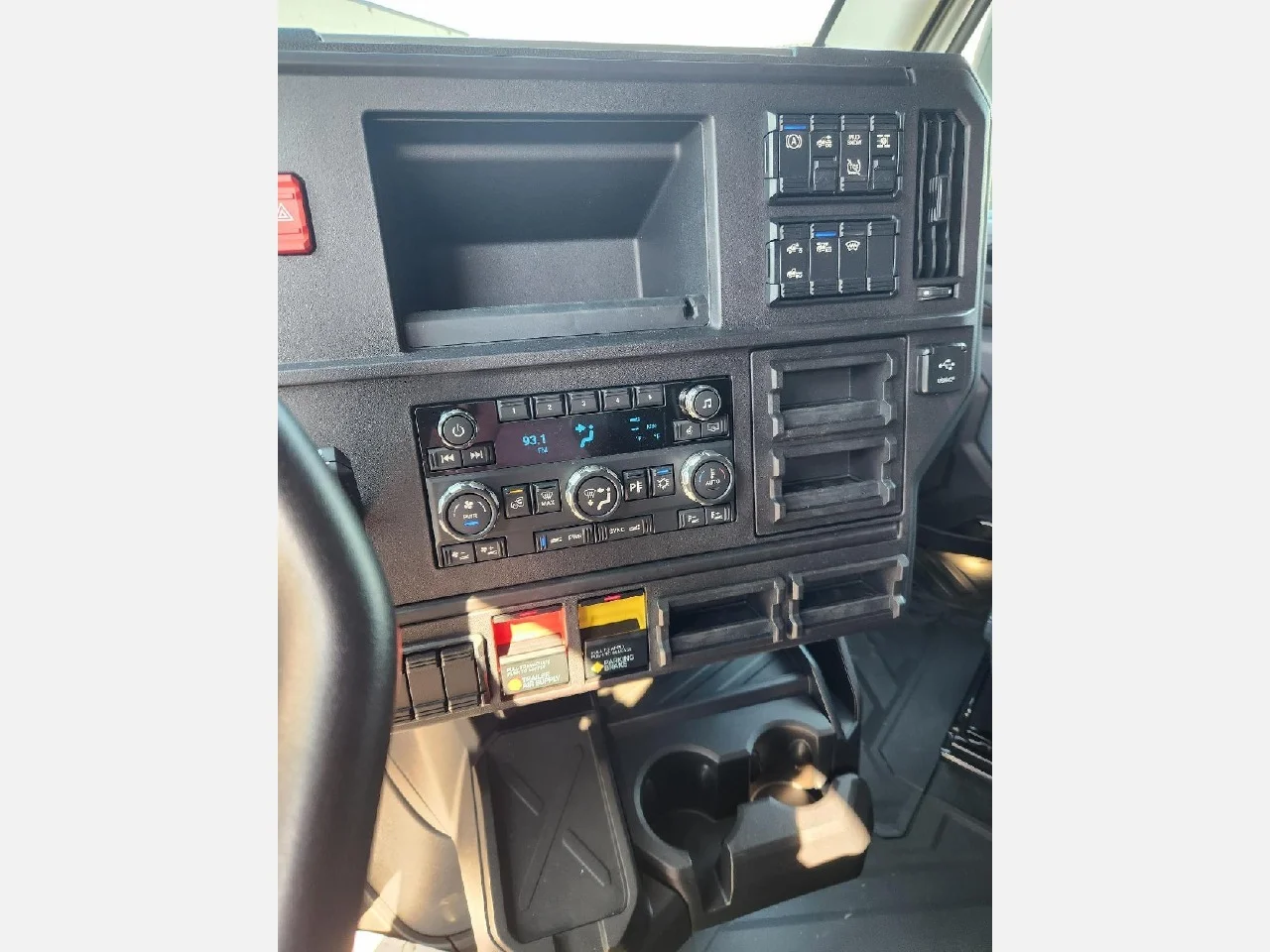2026 Mack Pioneer in Indianapolis, IN — photo 15