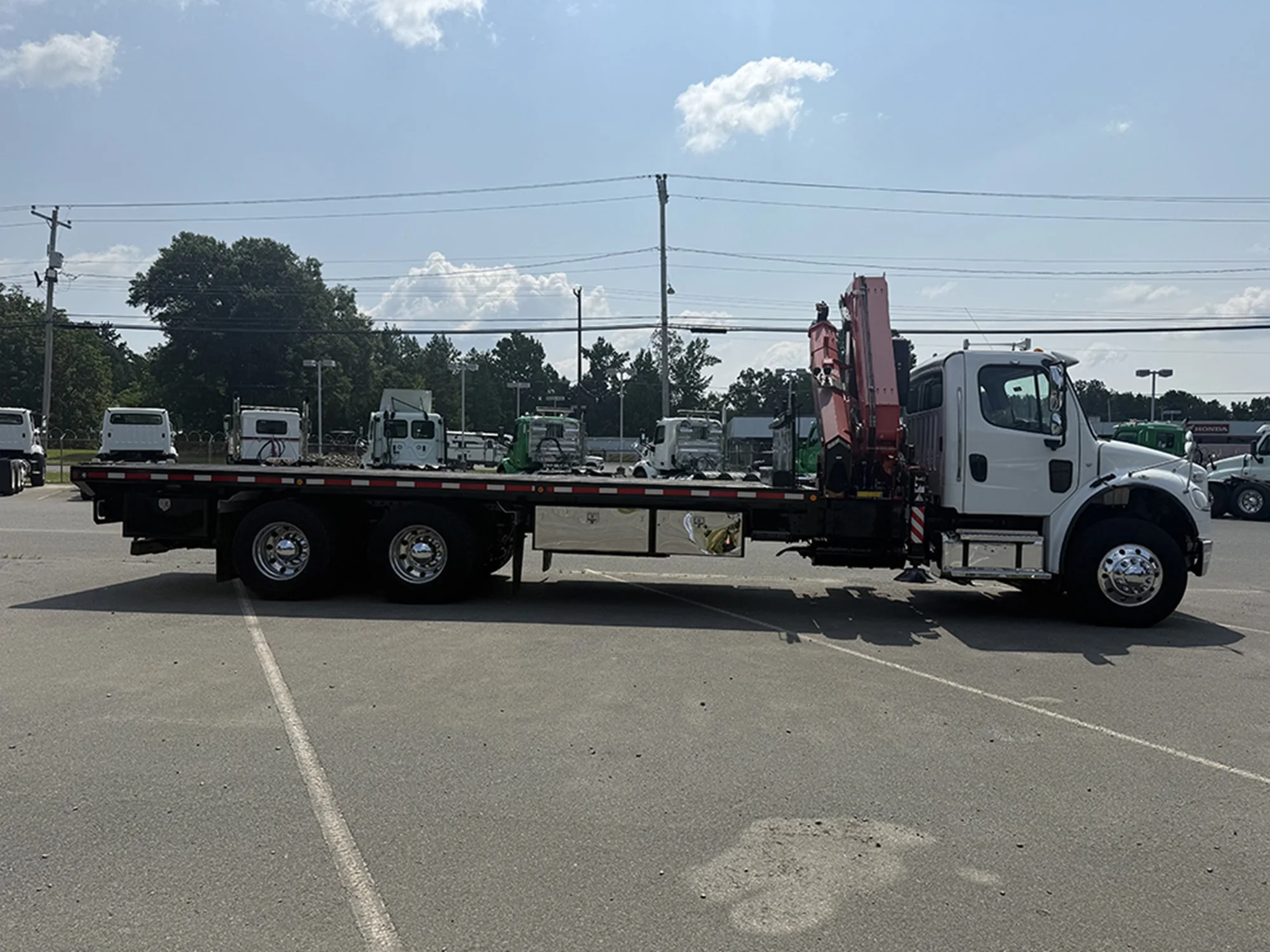 2018 Freightliner eM2 — photo 3