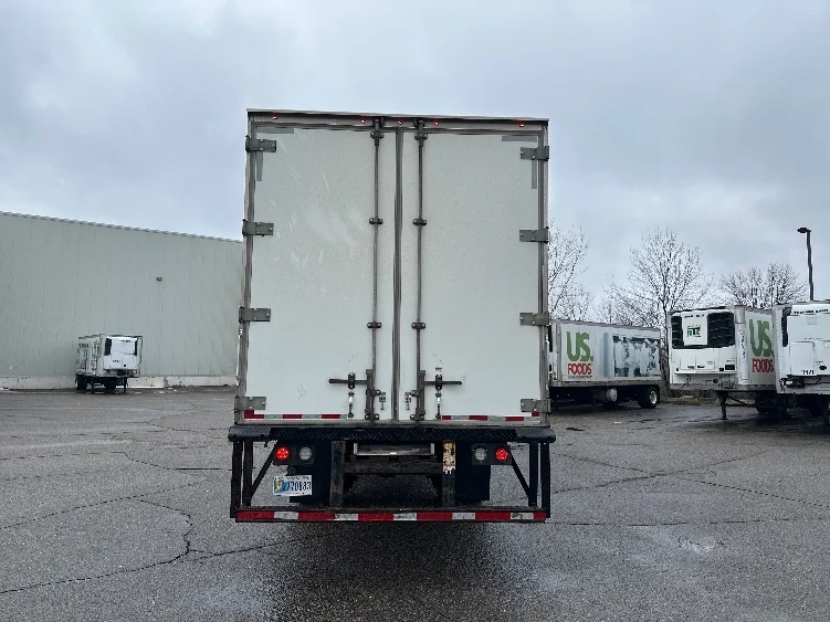 2020 International MV - image 7