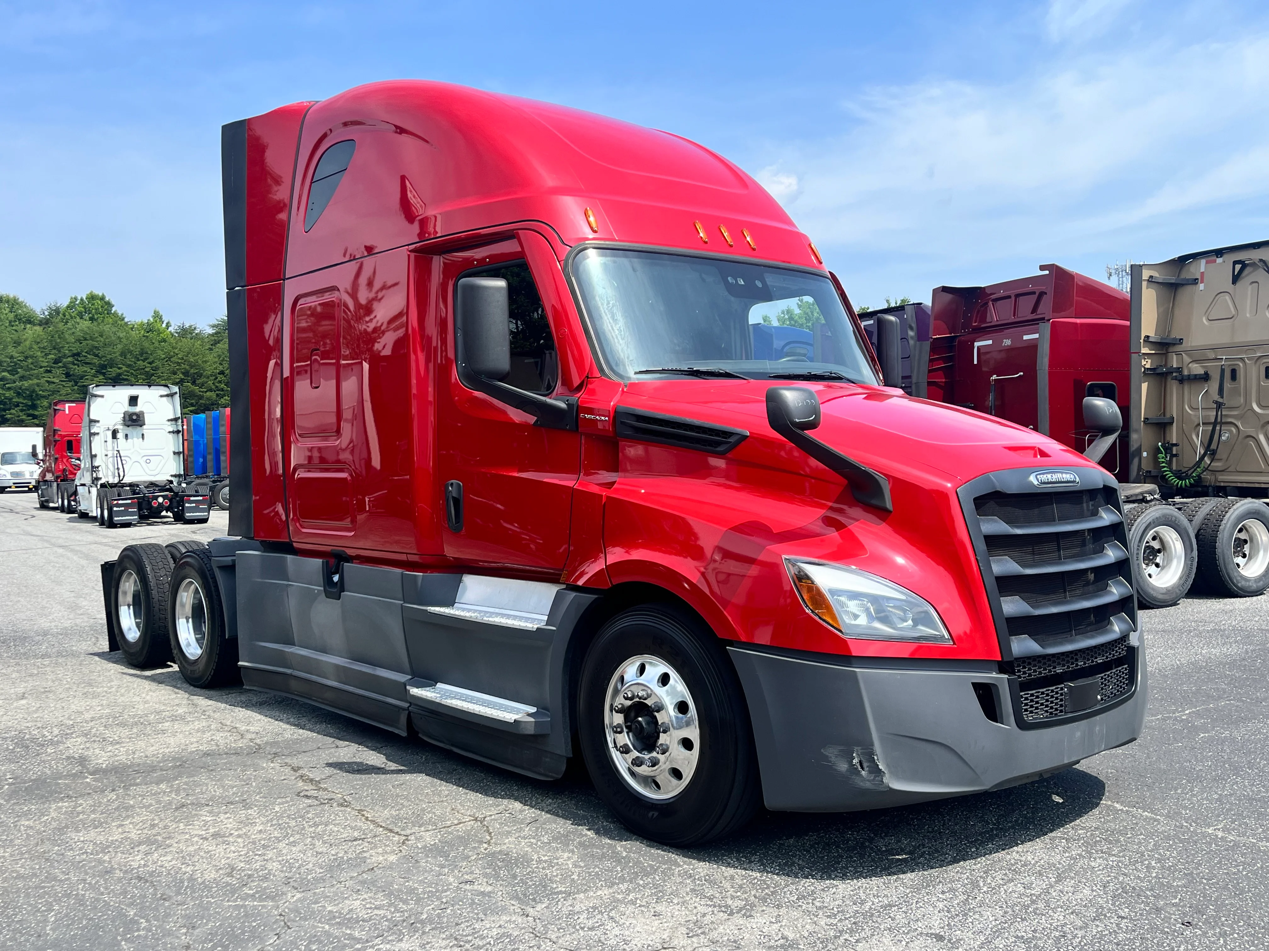 2021 Freightliner Cascadia in Greensboro, NC — photo 7
