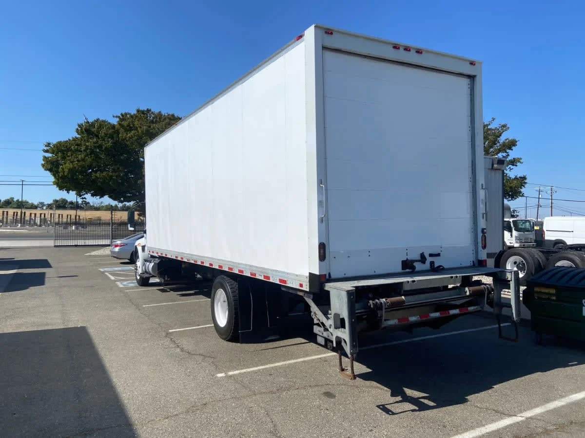 2020 International MV in San Diego, CA — photo 6