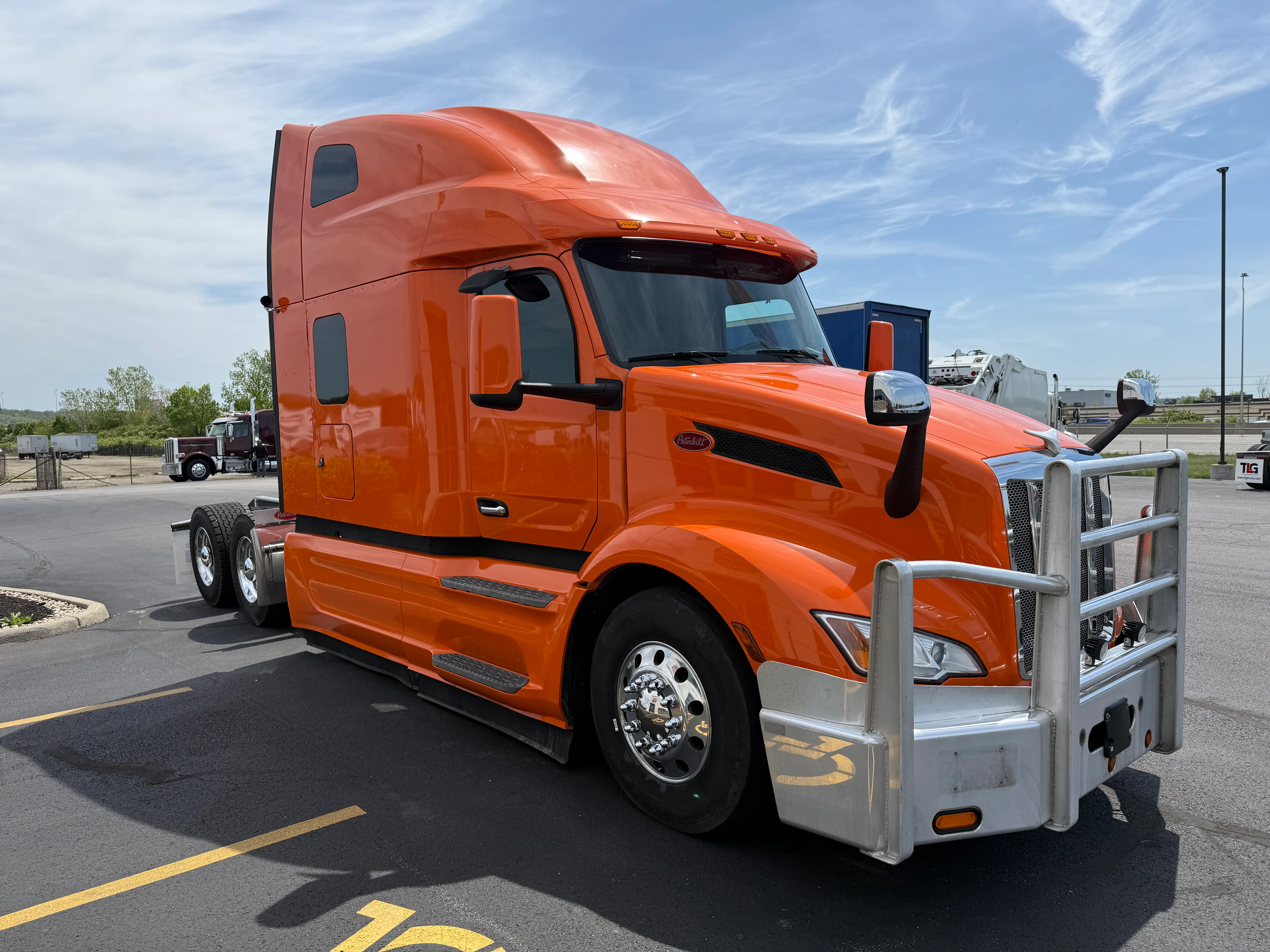 2023 Peterbilt 579 in Cincinnati, OH — photo 7