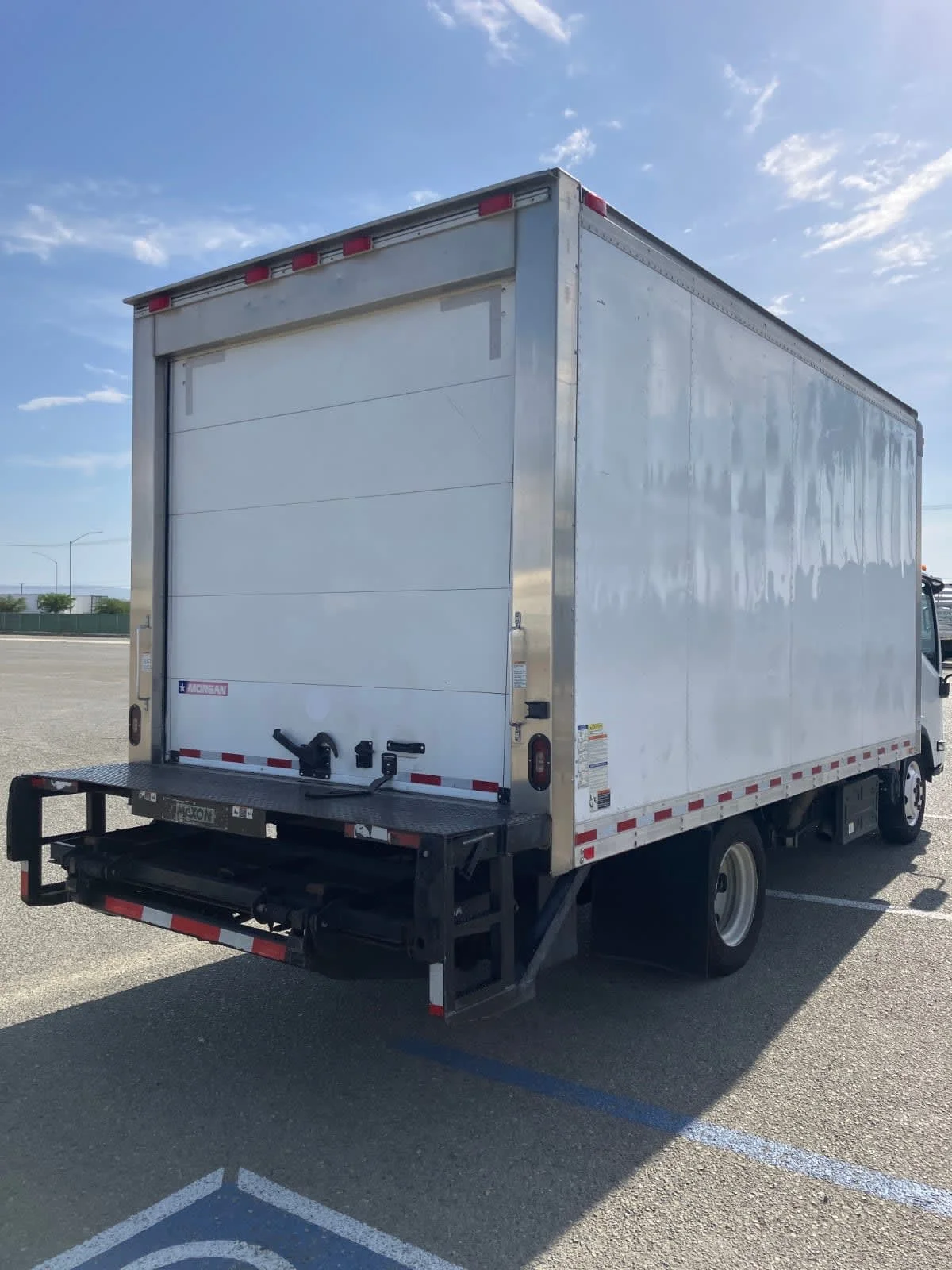2017 Isuzu NQR in San Diego, CA — photo 4