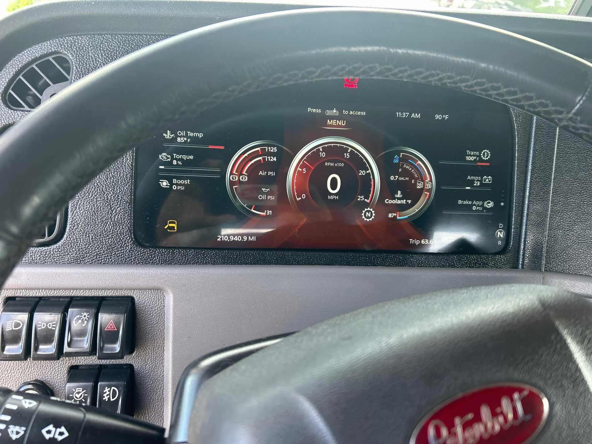 2023 Peterbilt 389 in Etna, OH — photo 13