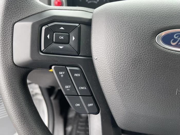 2027 Ford F-750 — photo 24