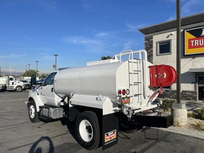 2026 Ford F-750 — photo 4