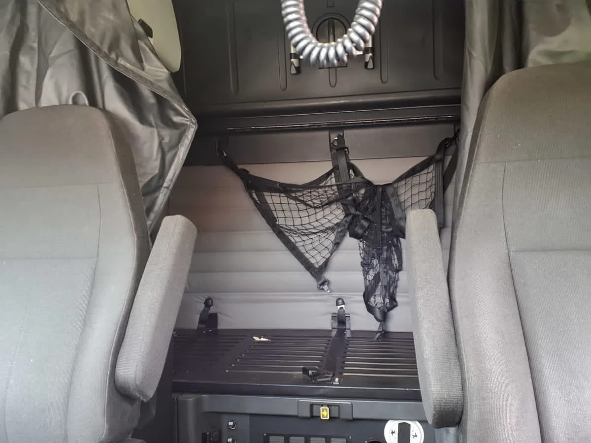 2020 Freightliner Cascadia - image 8