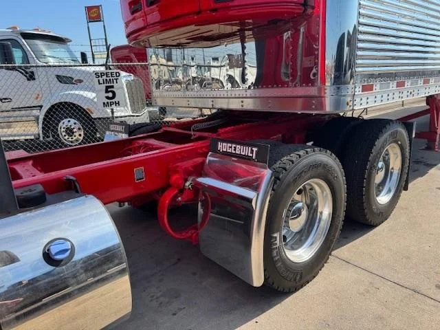 2026 Peterbilt 579 - image 14