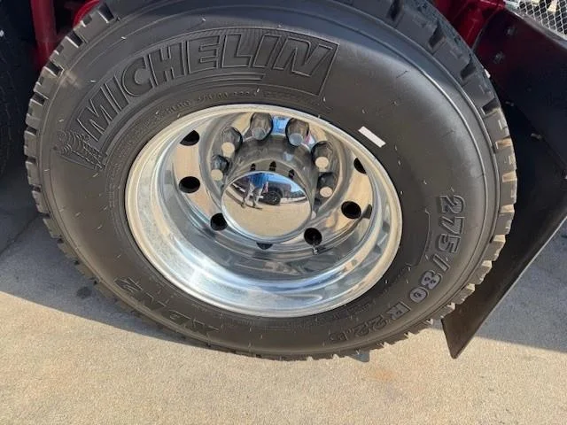 2026 Peterbilt 579 - image 18